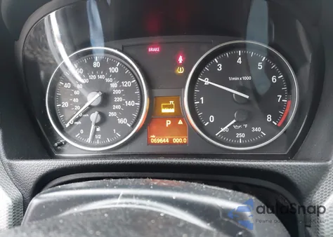 2012 BMW 328I из США, поврежденный, VIN WBADW7C53CE728206